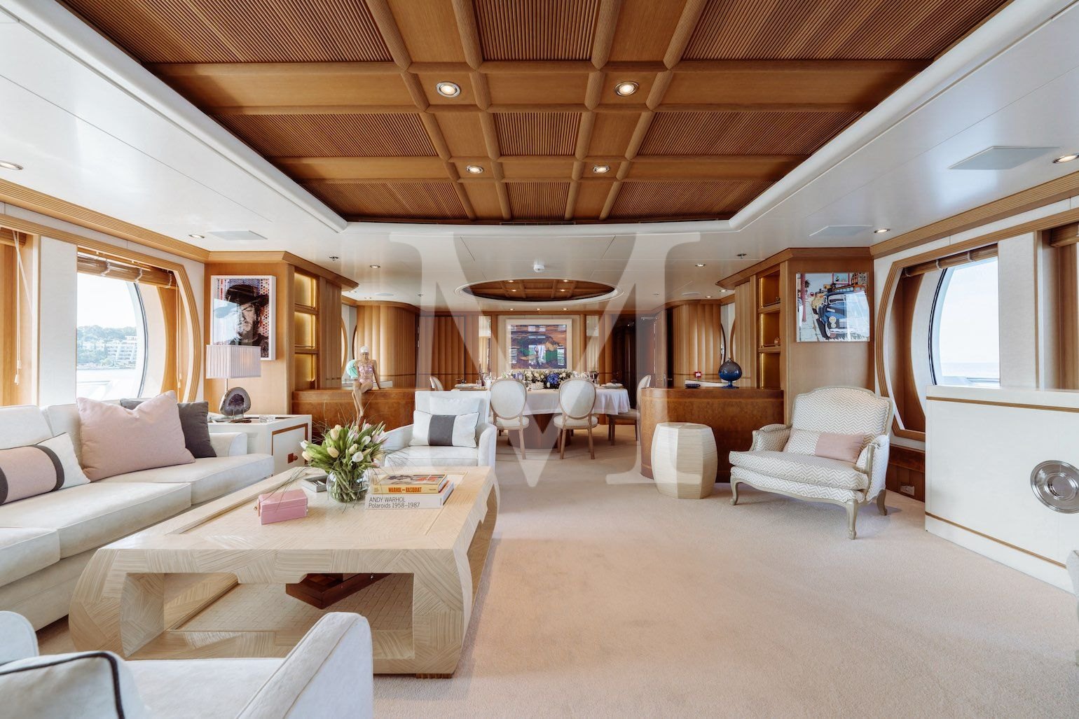 Marla_charter_yacht_main_salon