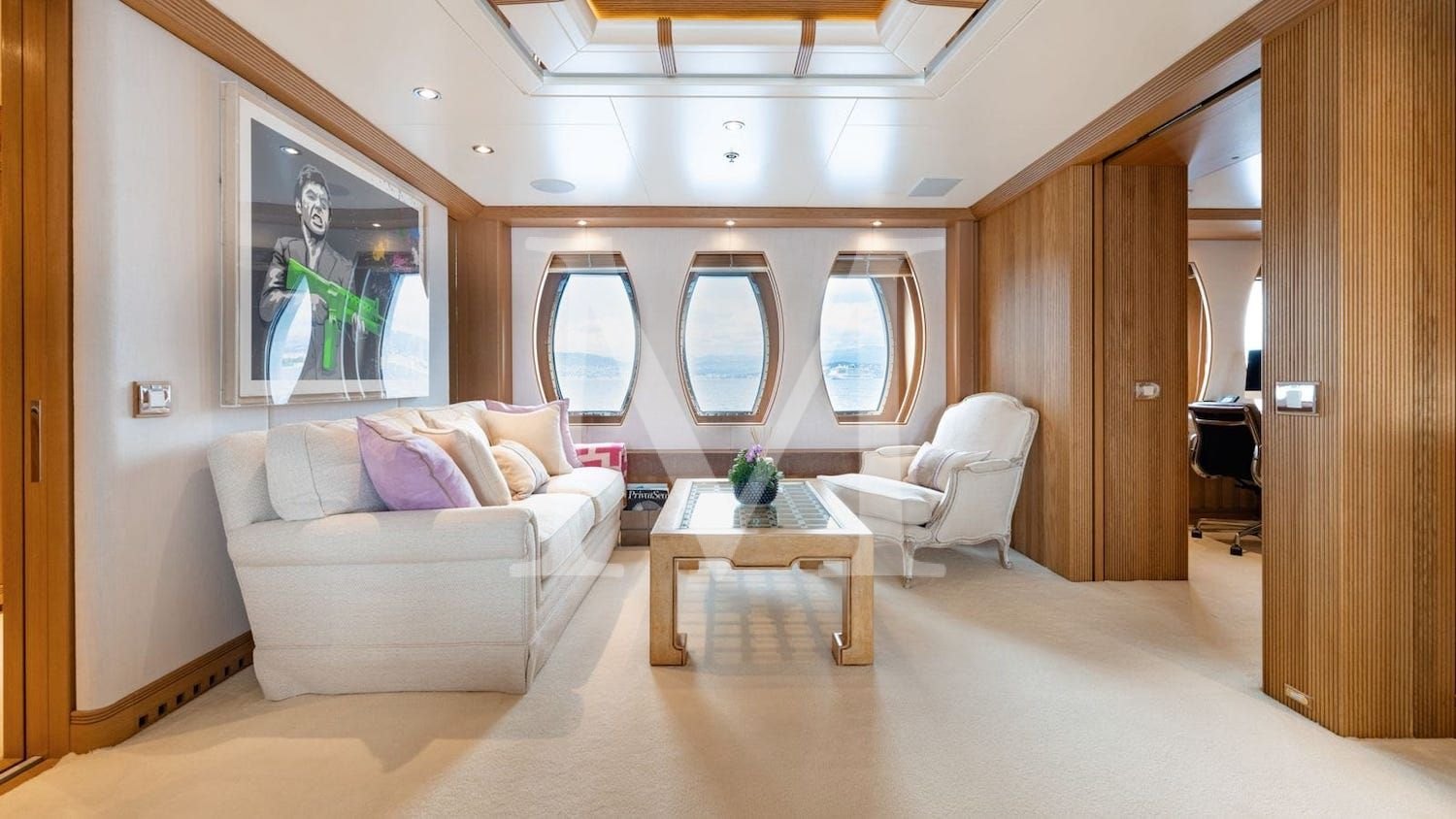 Marla_yacht_Master_salon