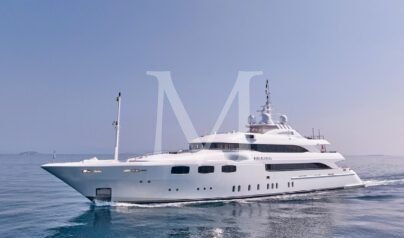 MIA_RAMA_CHARTER_YACHT