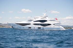 Sunseeker Aqua Libra 131 yacht charter in Greece