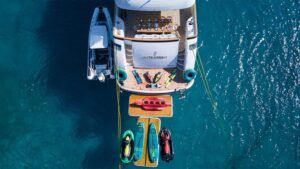 white_knight_maiora_toys aerial