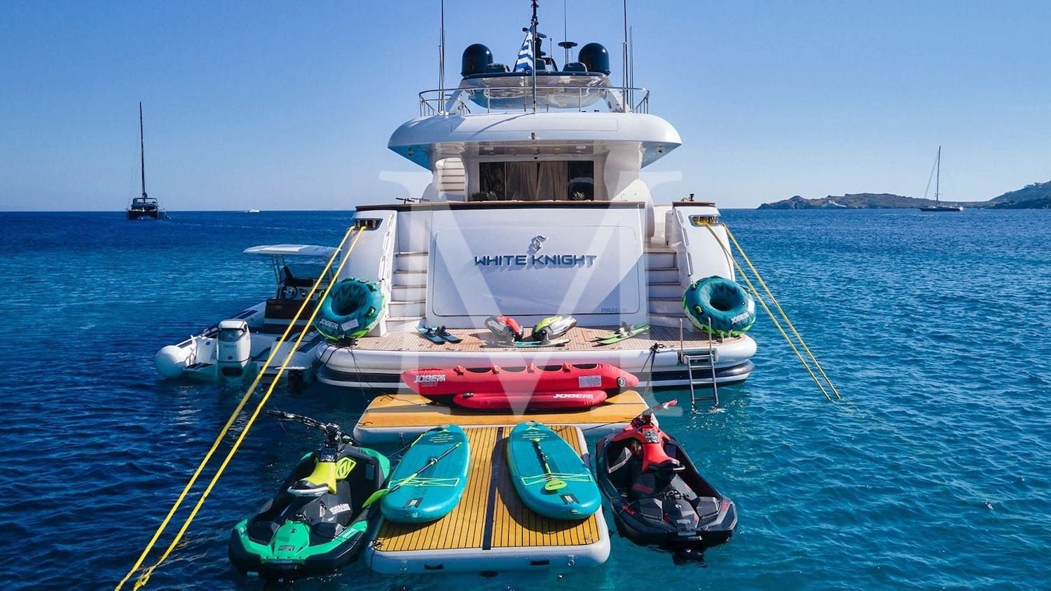 white_knight_maiora_toys