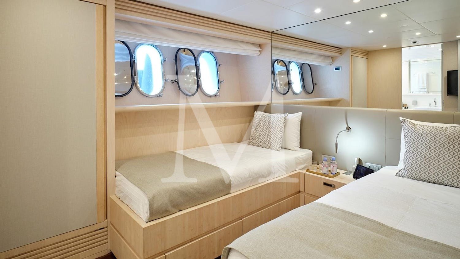 white_knight_maiora_twin