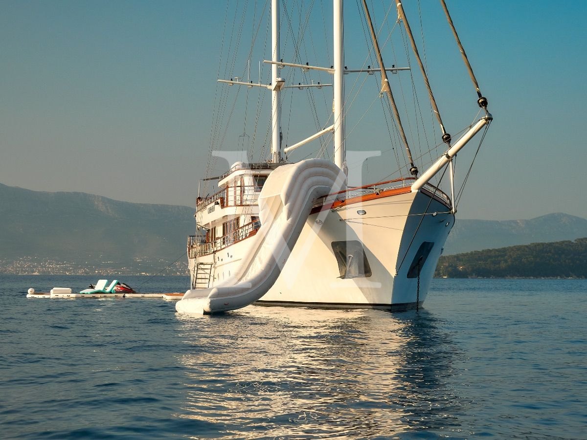Corsario__sailing yacht with waterslide