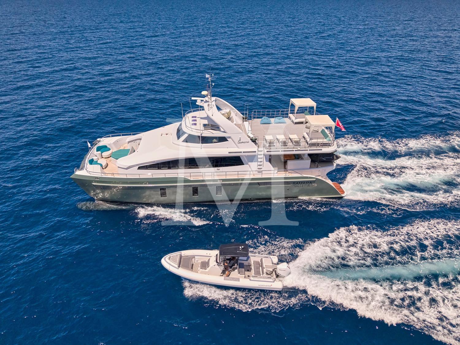 Samara_motor_catamaran_charter_greece2