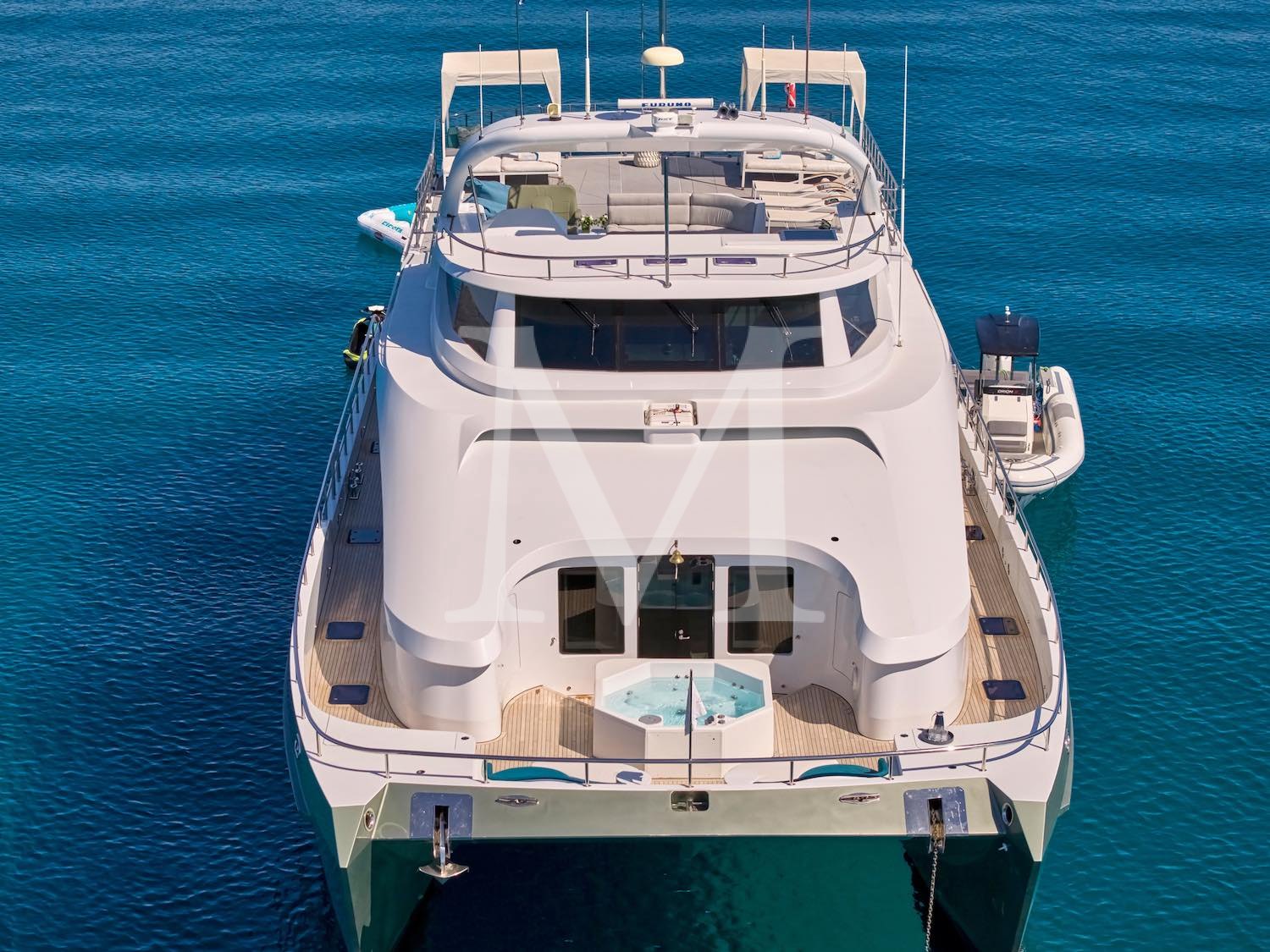 Samara_motor_catamaran_charter_greece