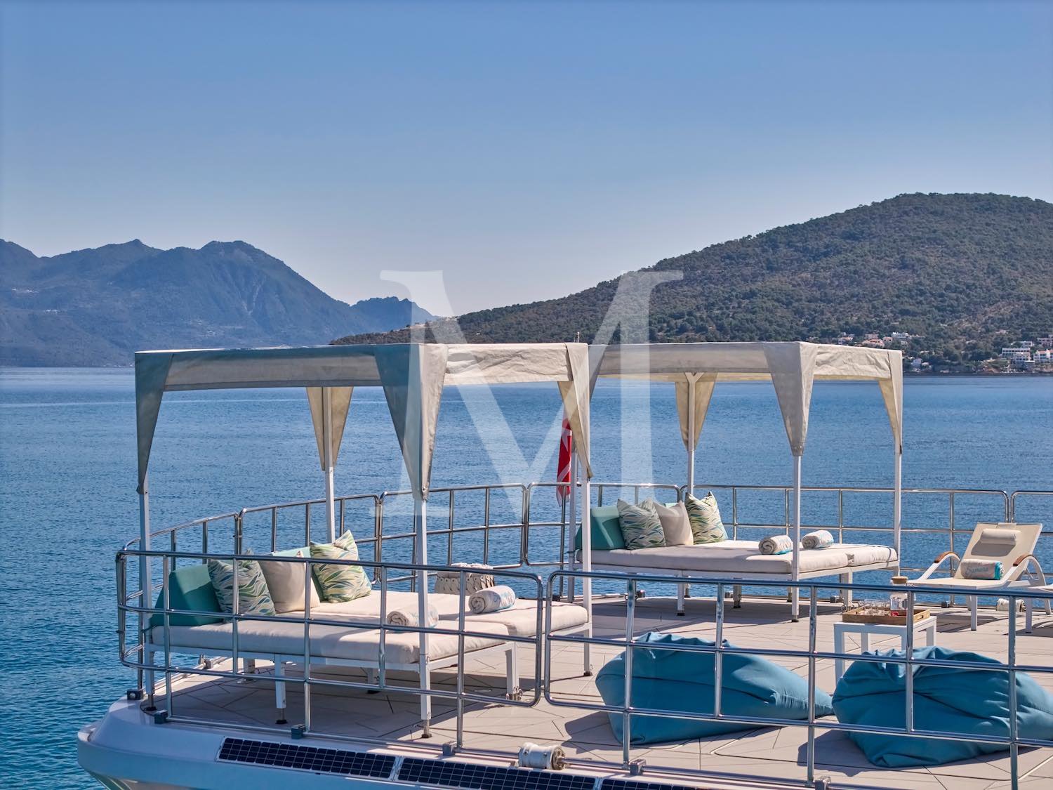 Samara_motor_catamaran_charter_sundeck_side3