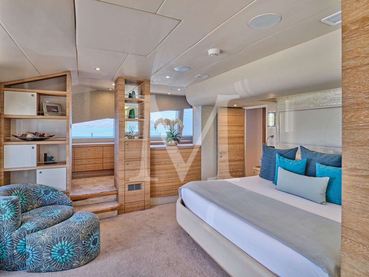 Samara_motor_catamaran_Master4