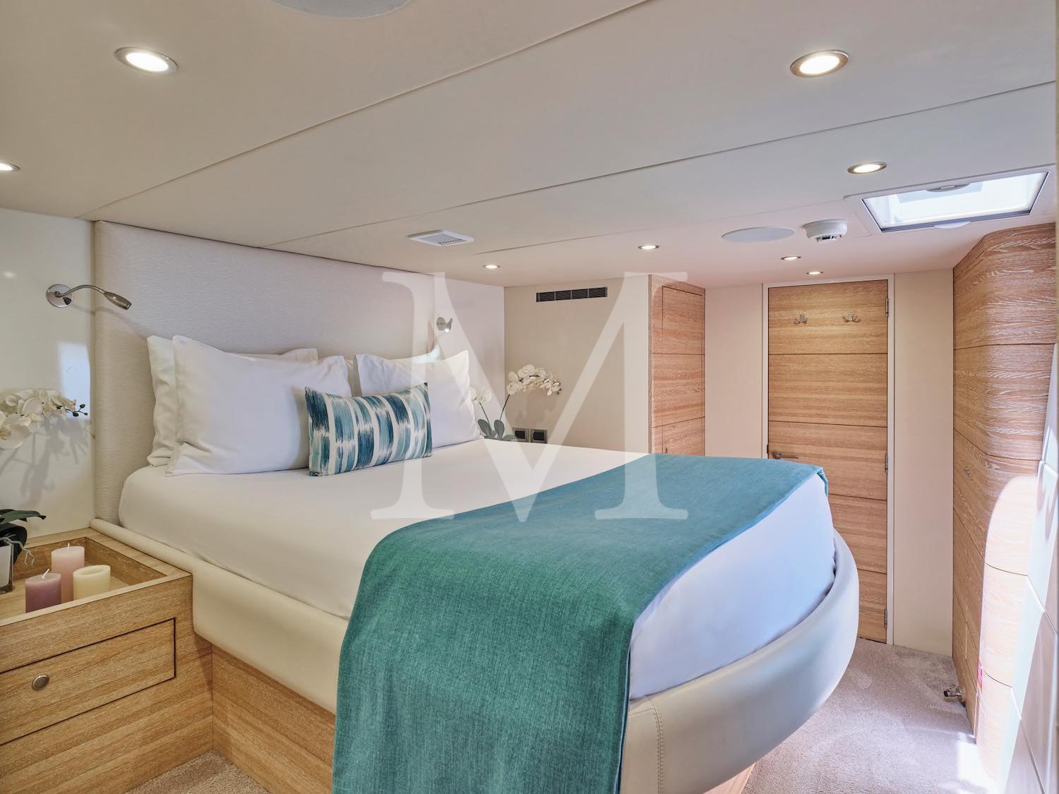 Samara_motor_catamaran_Double