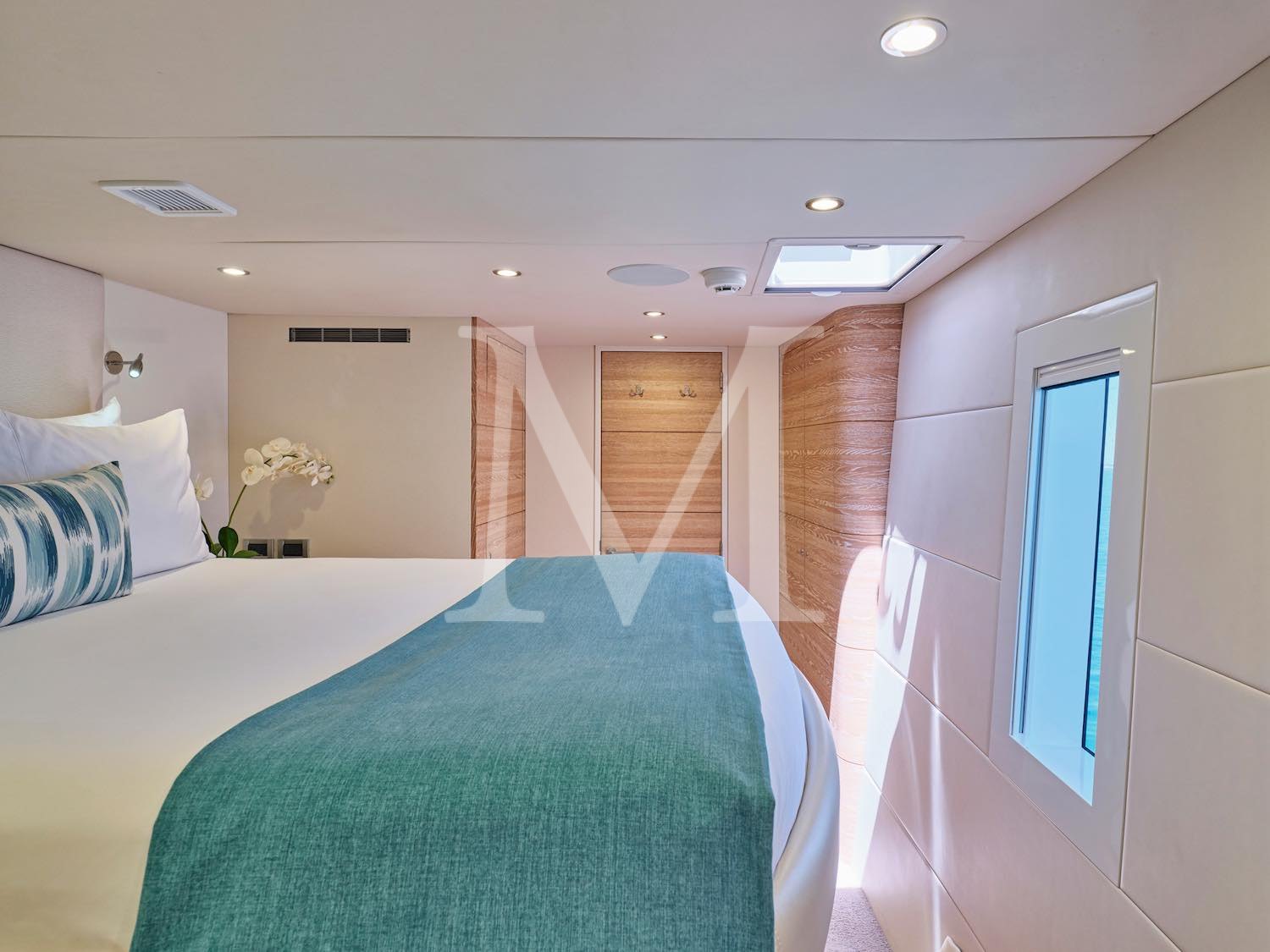 Samara_motor_catamaran_Double2