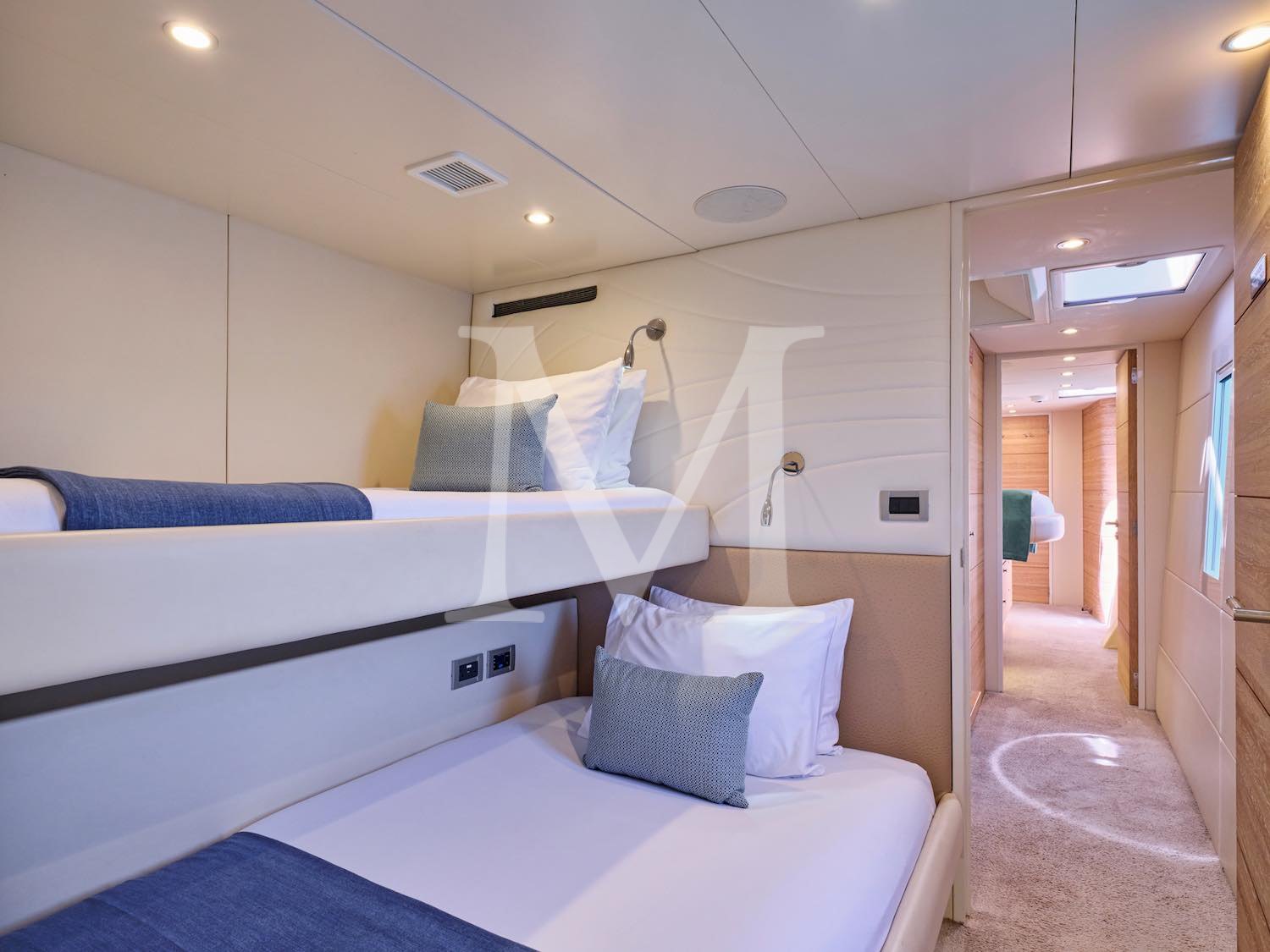 Samara_motor_catamaran_Double_cabin_Twin