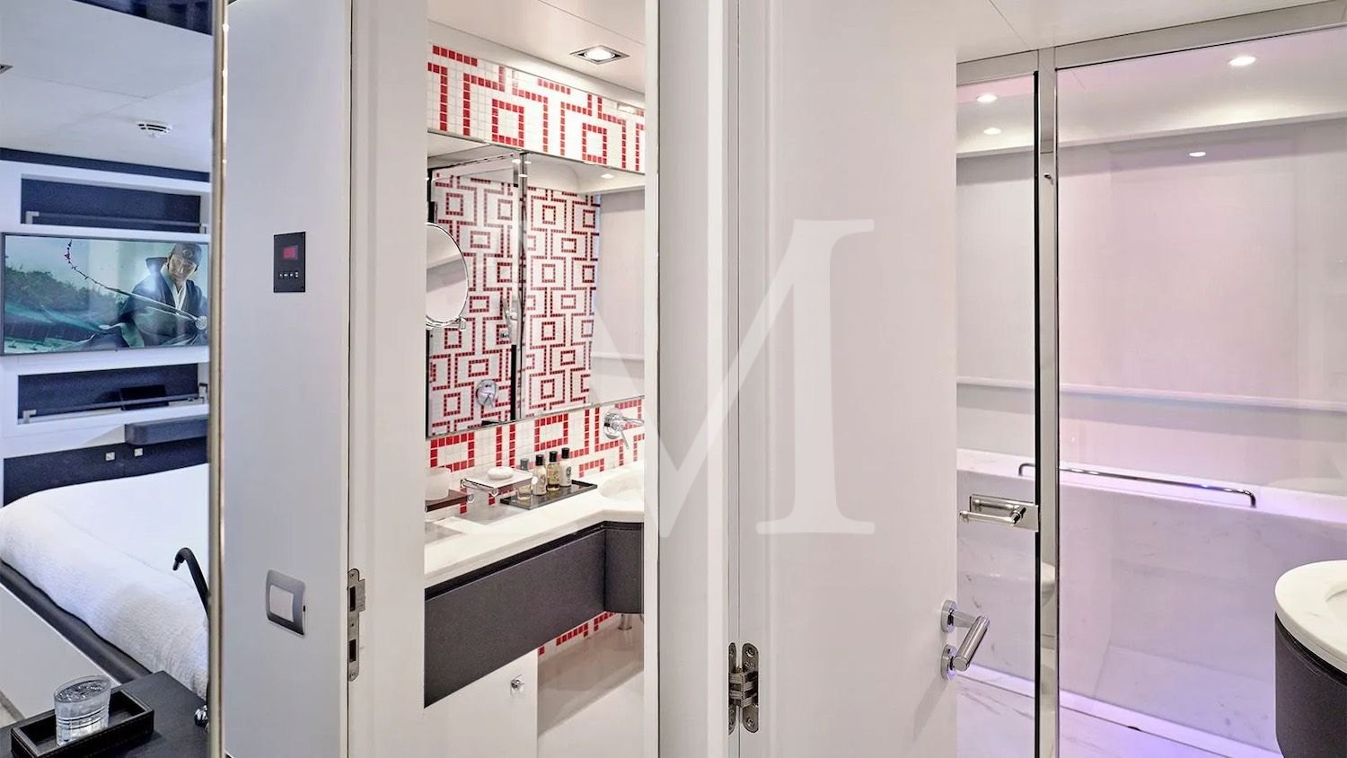 Africa_I_charter_yacht_double_ensuite