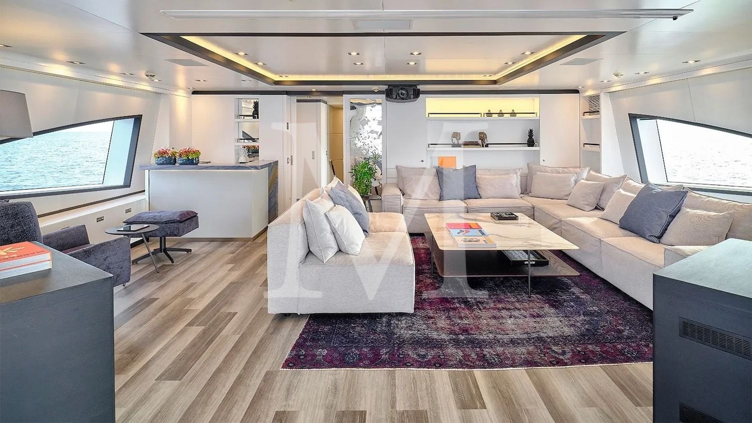 Africa_I_charter_yacht_upper_deck_salon_overview