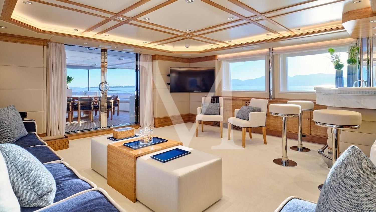 Artemisea_Upper_salon3