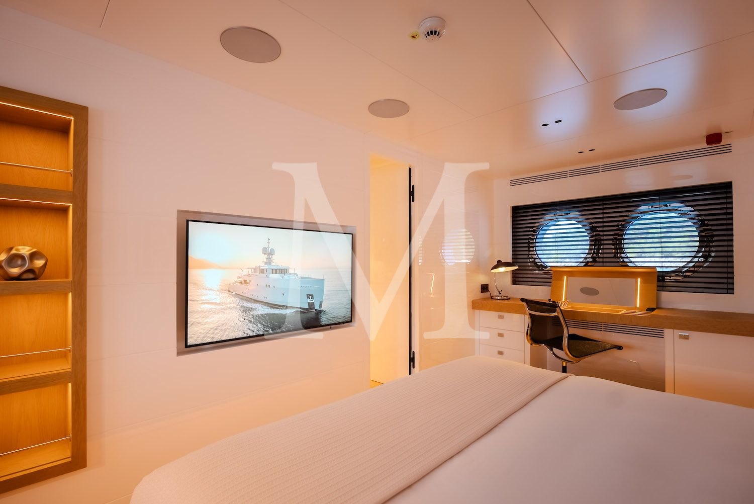 Carmen_Cabin Master3