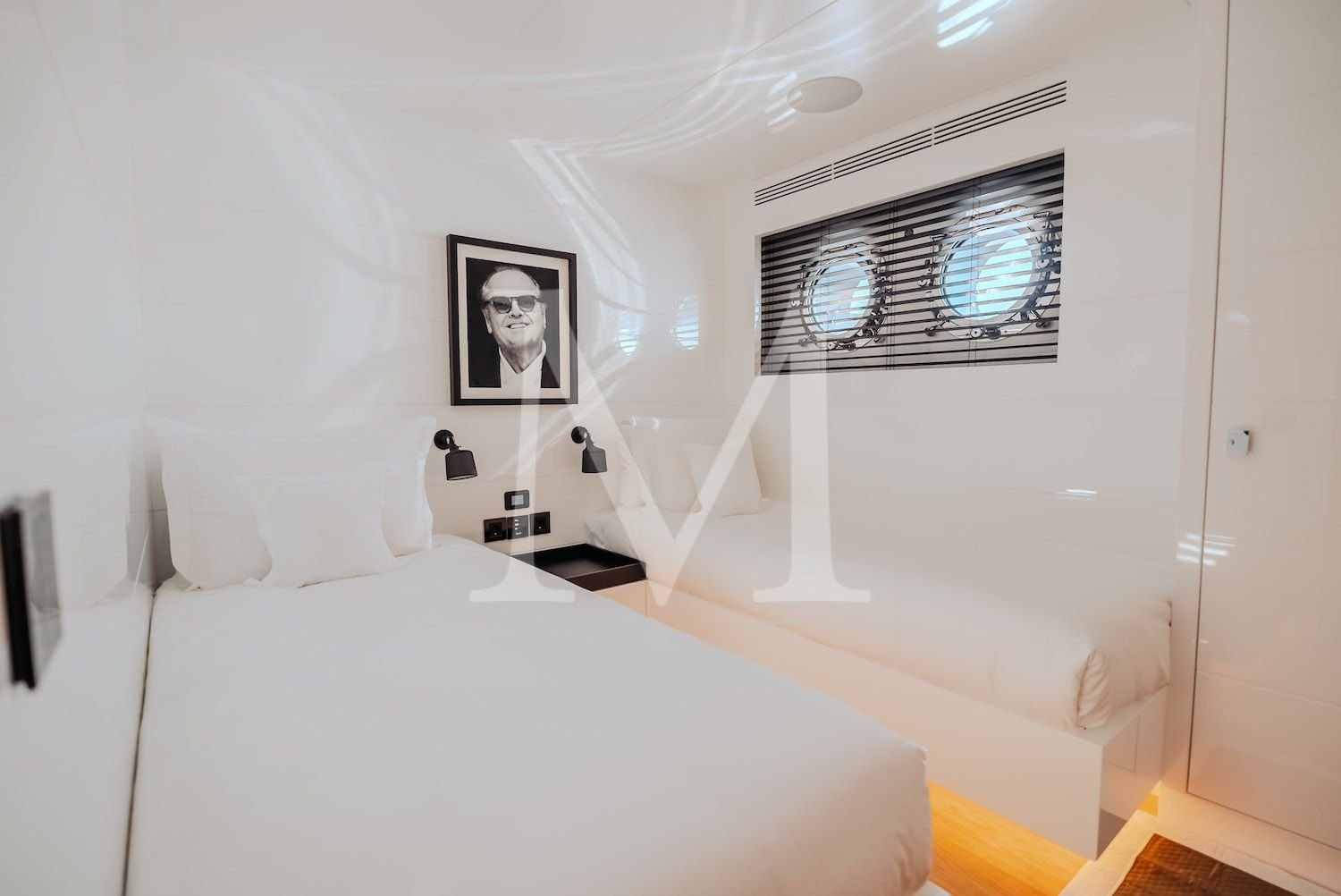 Carmen_Cabin Twin Jack Nickholson