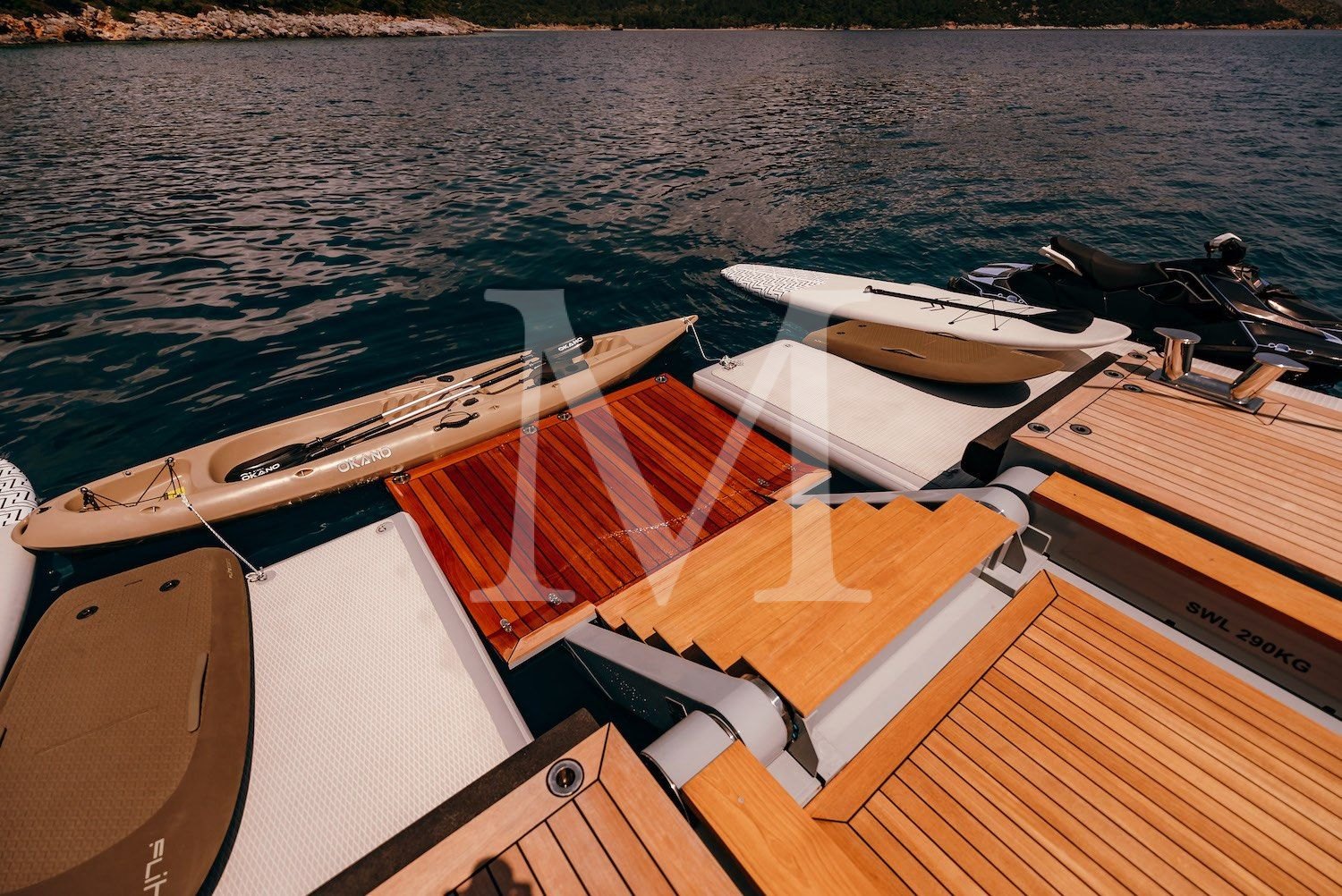 Carmen_Exterior_Transformer platform allowing easy water access