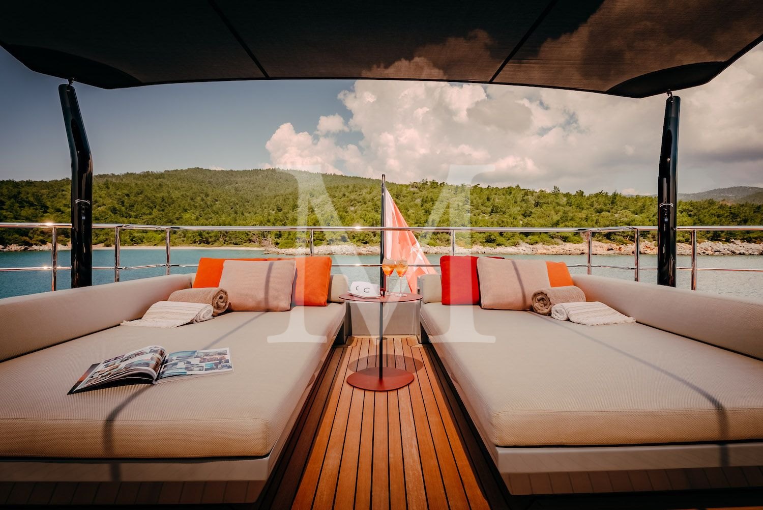 Carmen_Exterior_Upper Deck_Sky lounge6