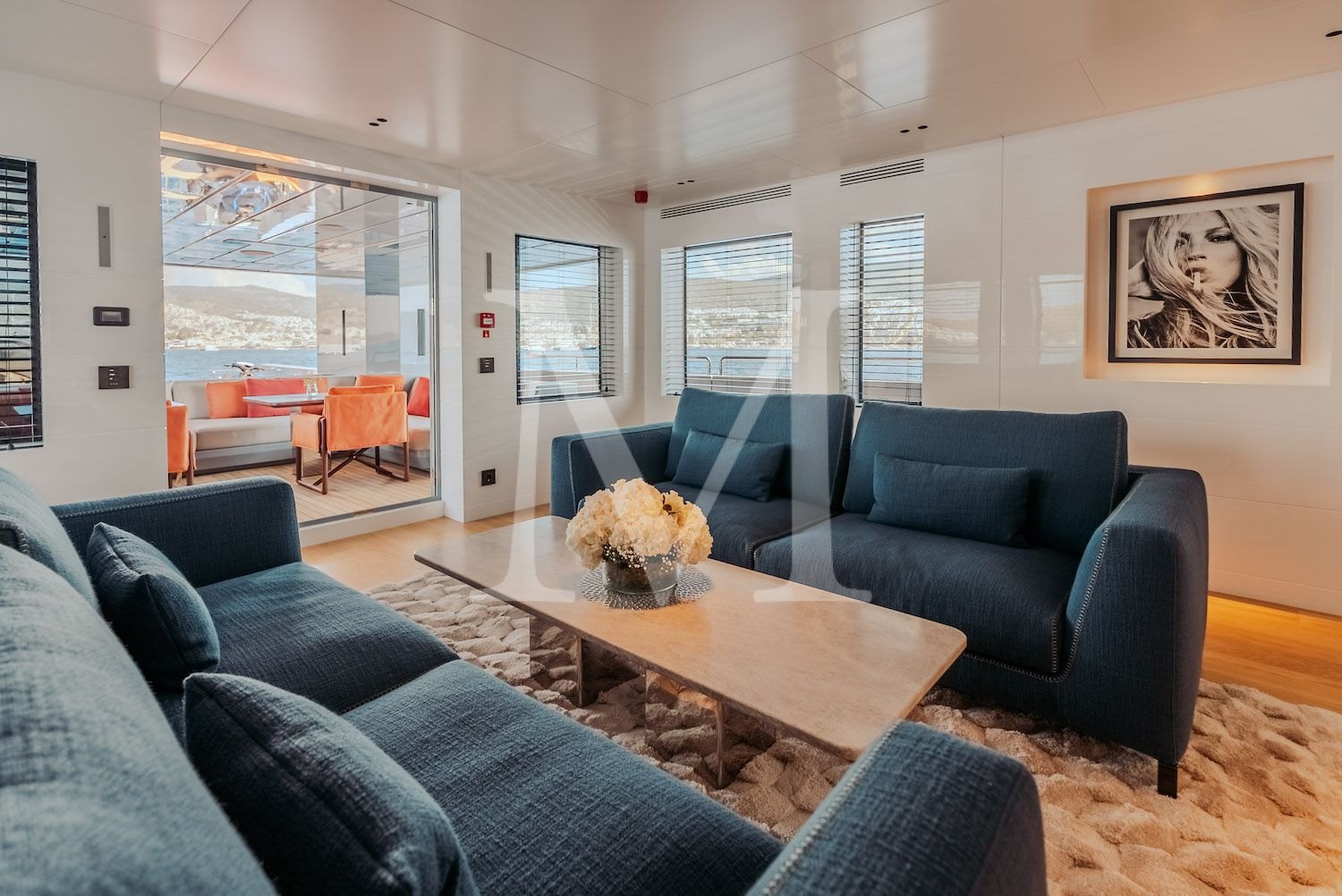 Carmen_Main Deck Salon2