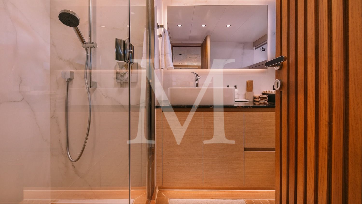 Xiphias_yacht_master_ensuite