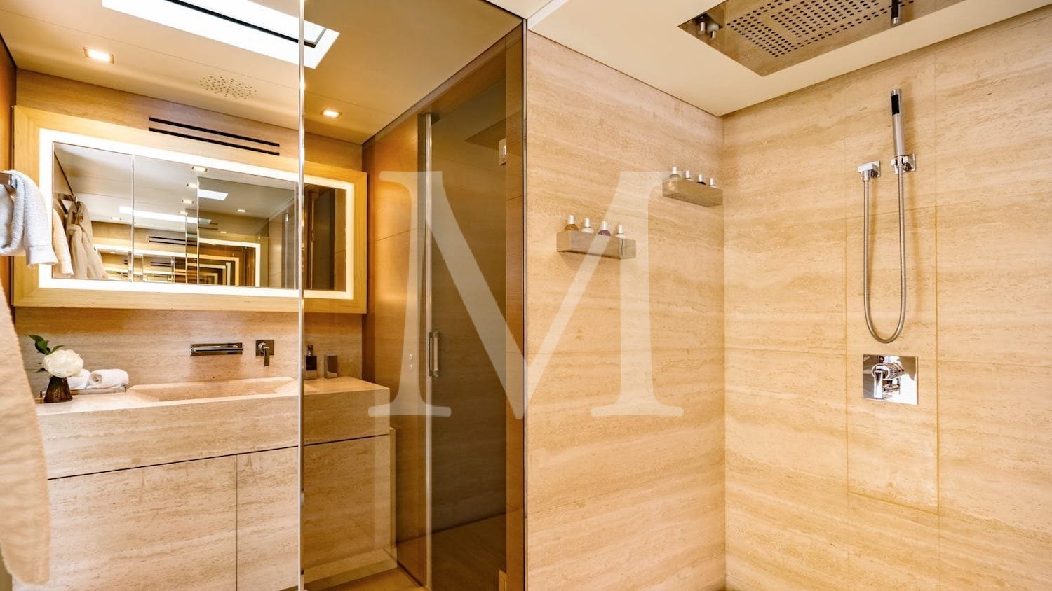 Naia_sanlorenzo_master_ensuite2