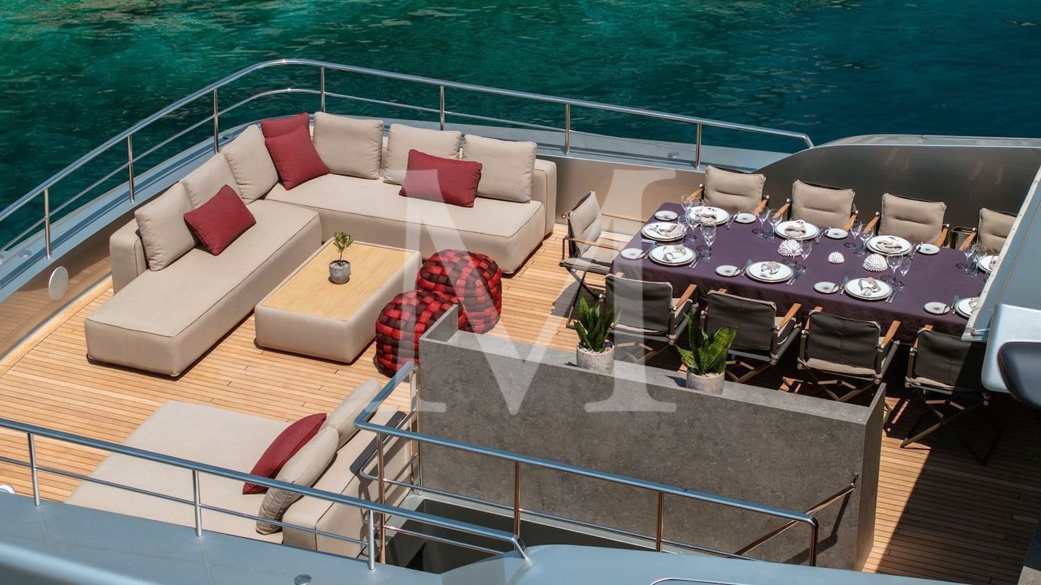 Naia_sanlorenzo_sundeck_aerial