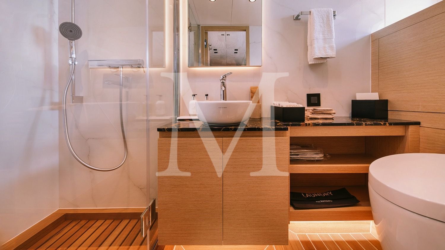 Xiphias_yacht_Twin_ensuite