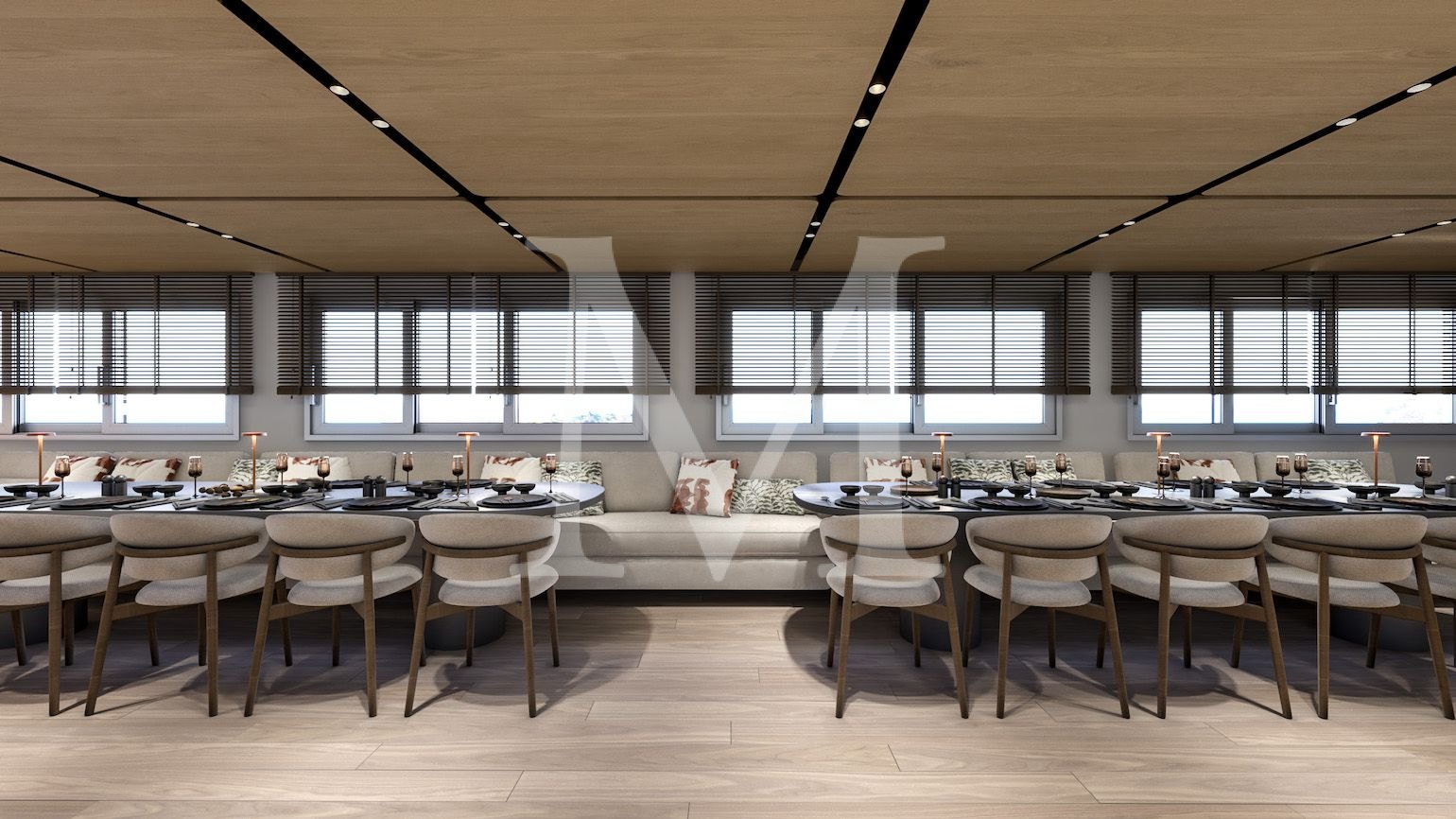 PREMIER Salon - Upper deck