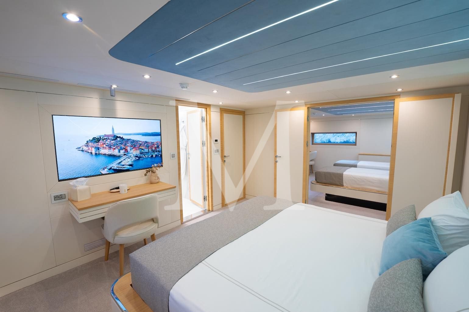 yacht_renata_double_aft_family2