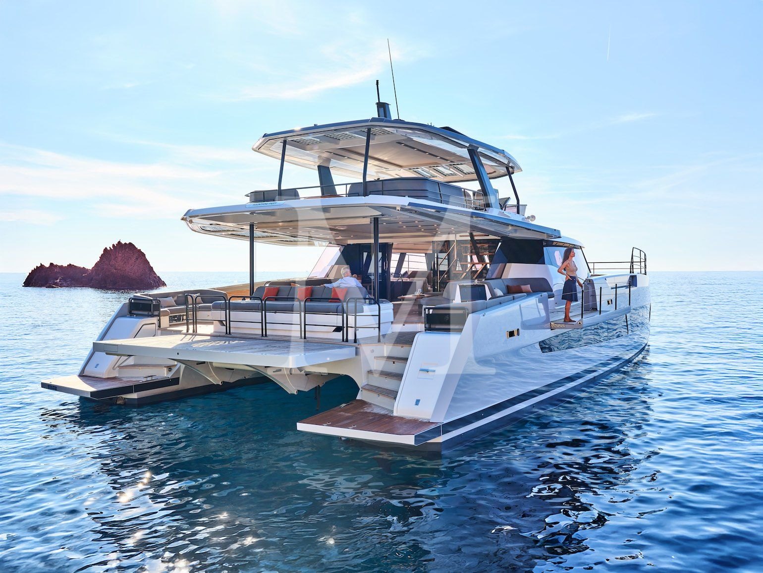 Alina_power_catamaran