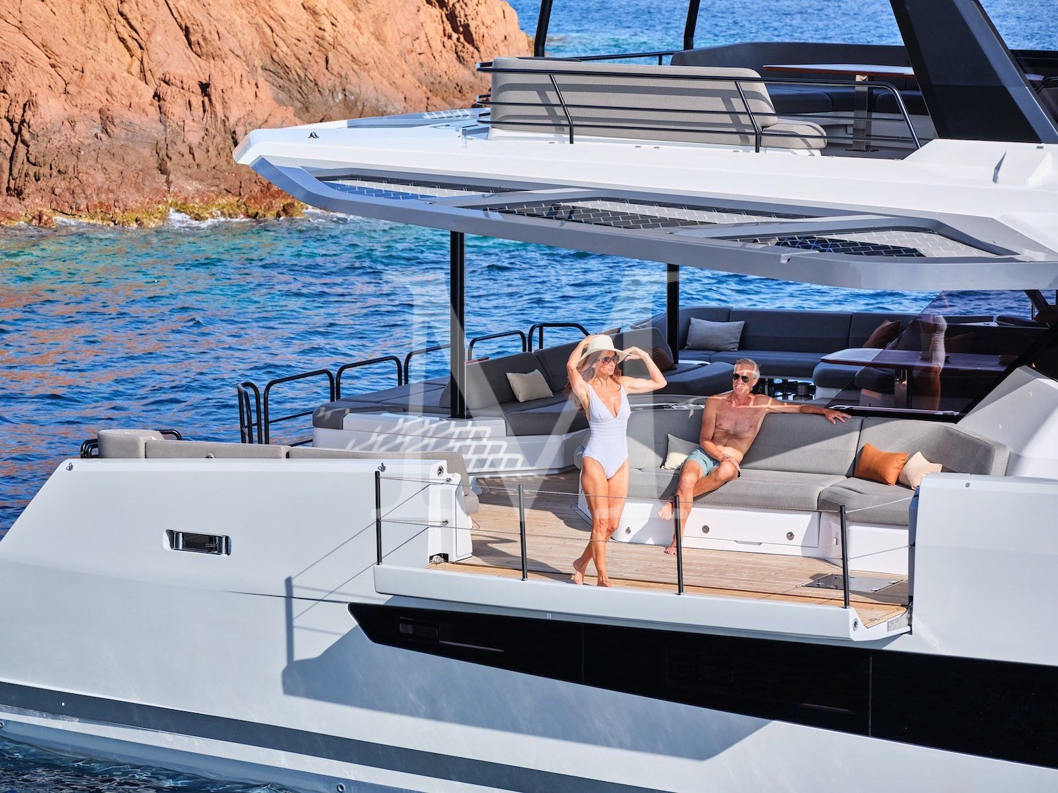 Alina_power_catamaran_charter_greece