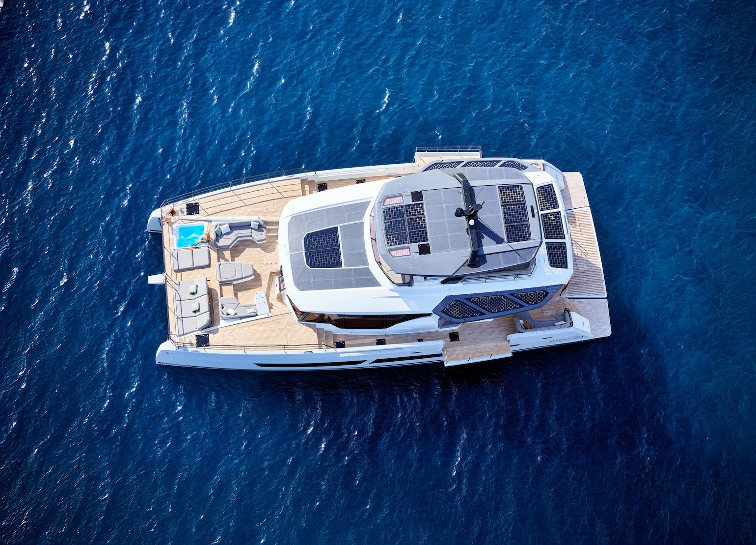 Alina_Luxury_power_catamaran_charter_