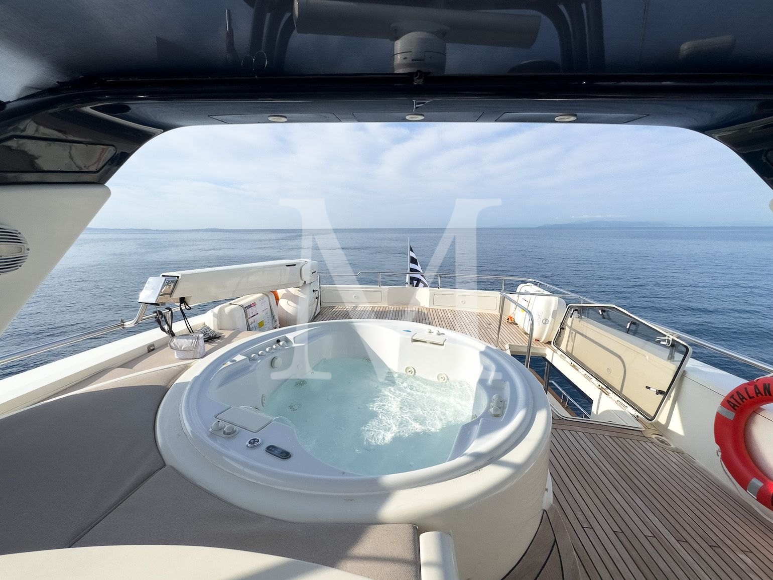 Atalanti_motor_yacht_fly