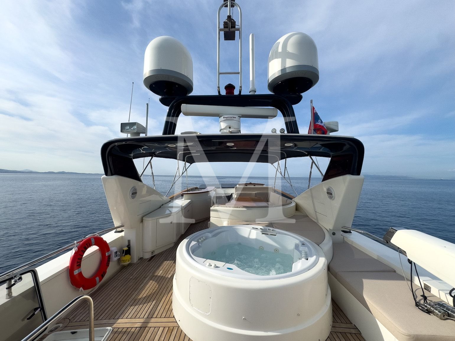 Atalanti_motor_yacht_flybridge