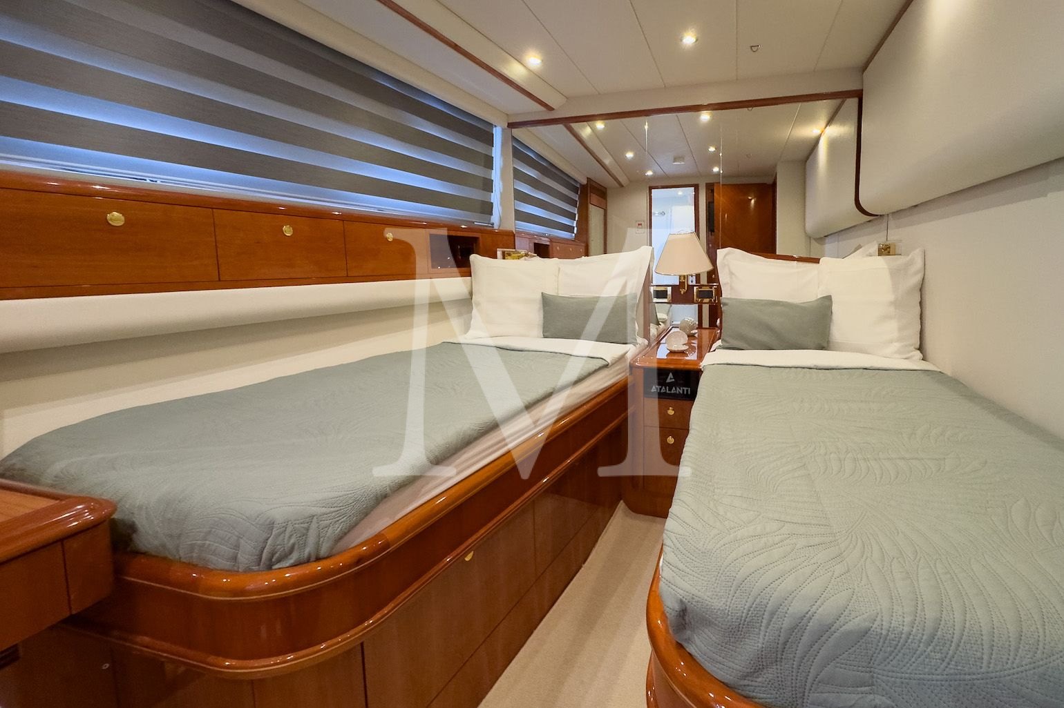 Atalanti_motor_yacht_Twin_2