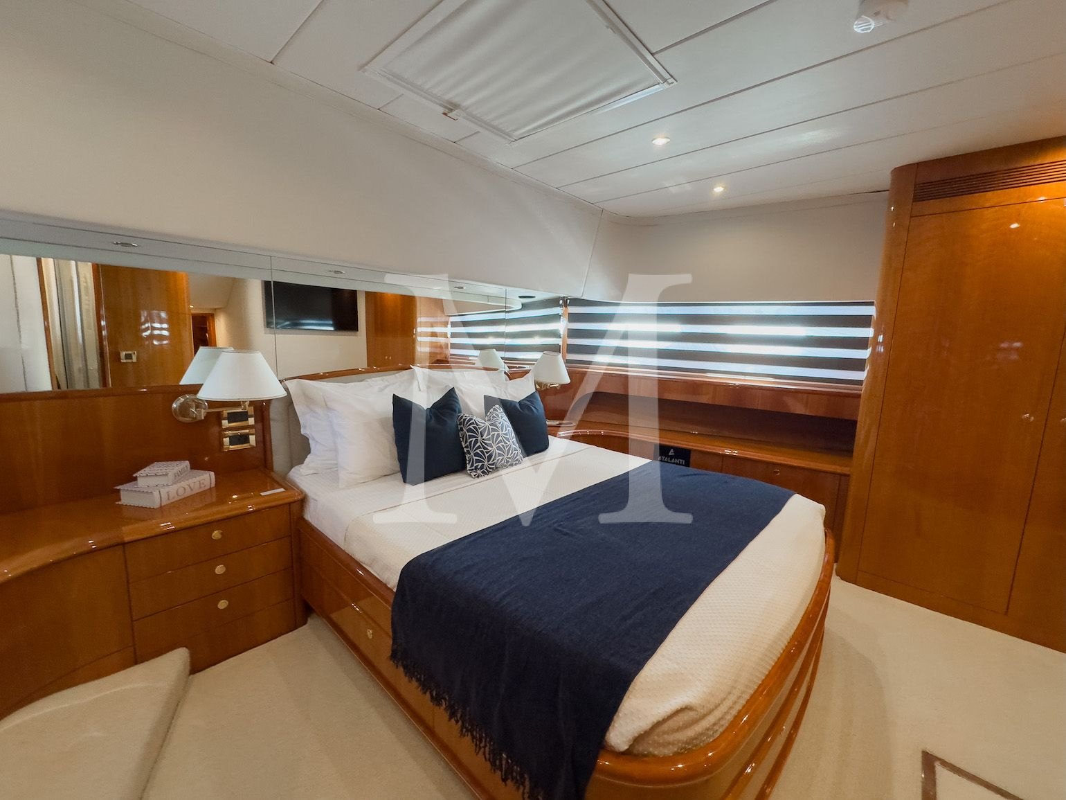 Atalanti_motor_yacht_VIP