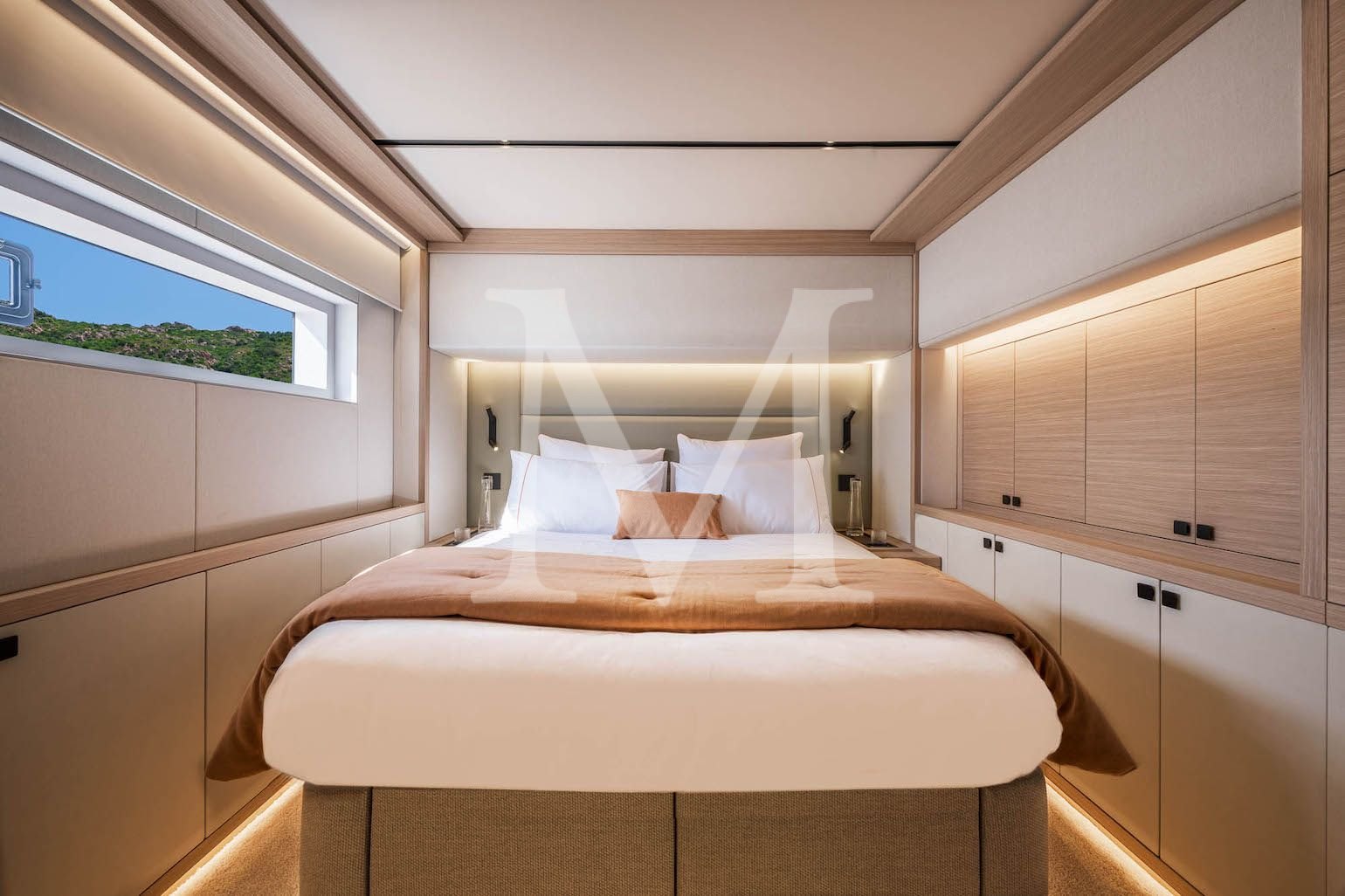 Imladris_charter_catamaran_double