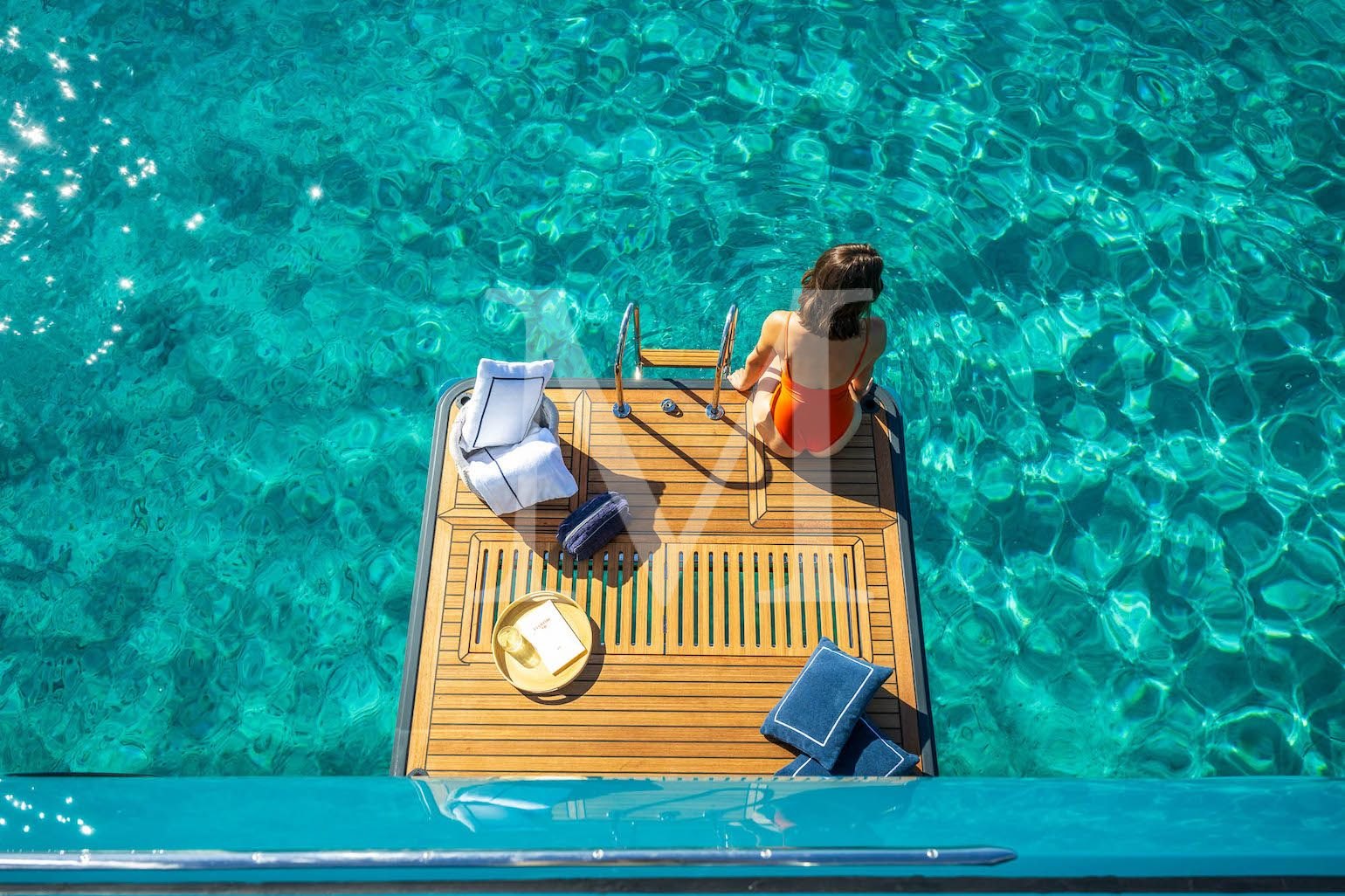 Imladris_charter_catamaran_master_balcony