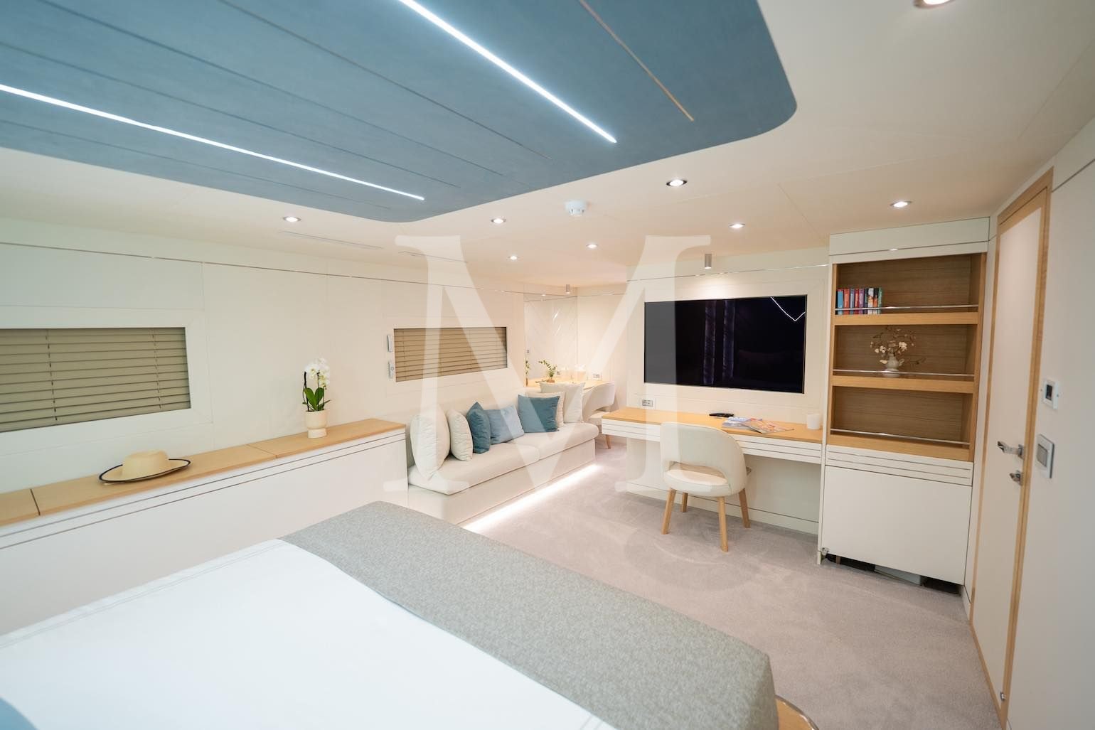 yacht_renata_double_fore_2a