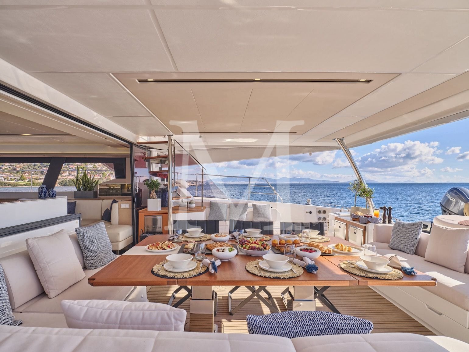 Majesty_of_greece_catamaran_Luxury_yacht_charter_aft_deck