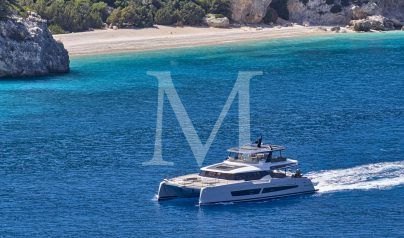 Power cat Christal Mio 80 Greece