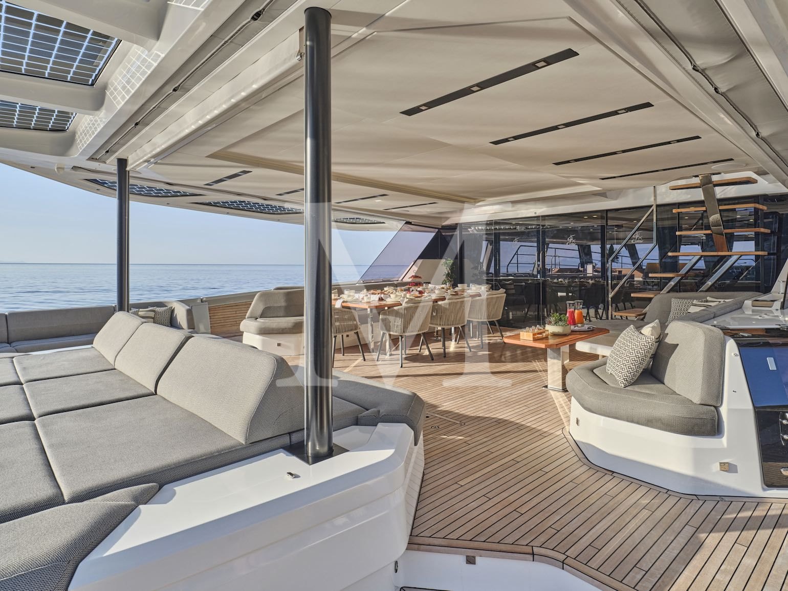 Power catamaran Charter in greece New Christal MIO 80