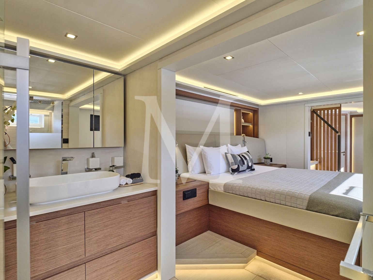charter yacht New power catamaran Christal MIO 80 Greece_sunset_Master_3