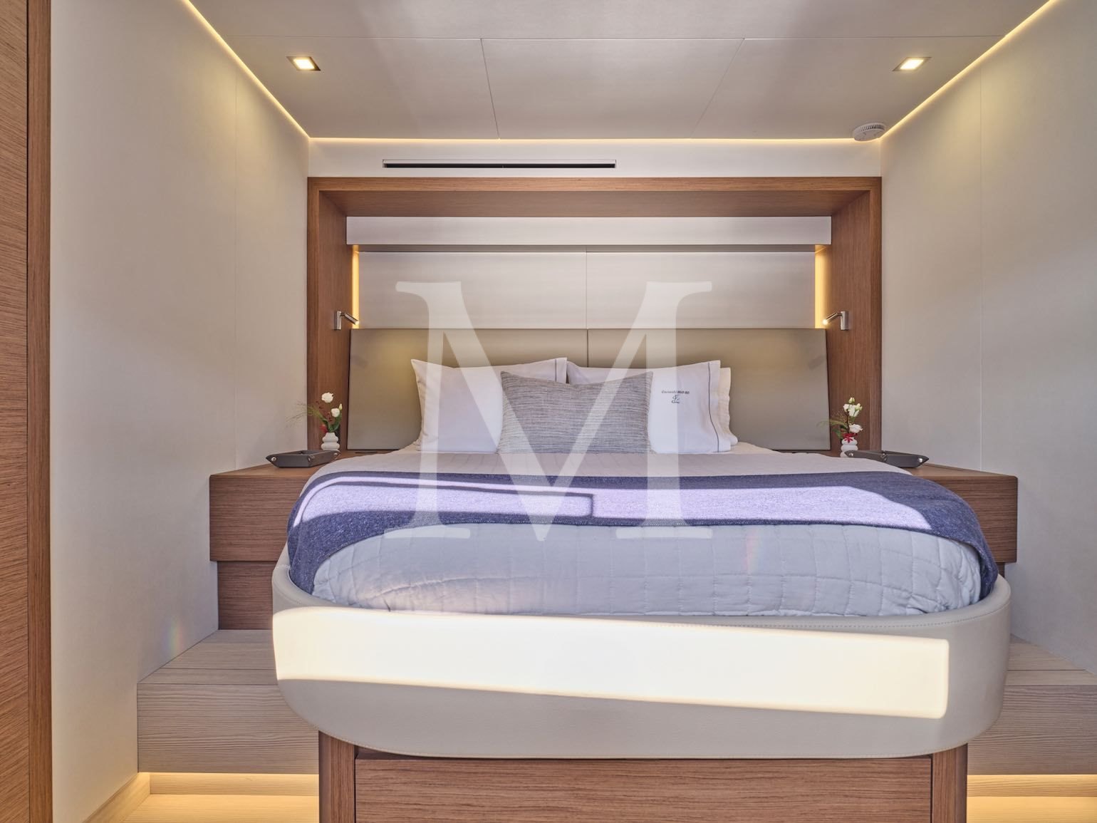 charter yacht New power catamaran Christal MIO 80 Greece_double_e