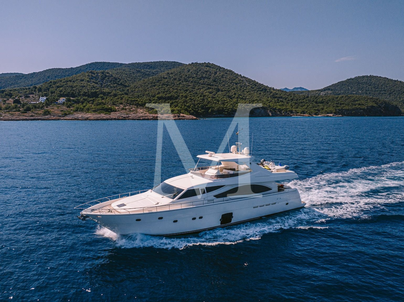 Maybe_not_yacht_charter