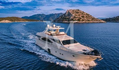Maybe_not_yacht