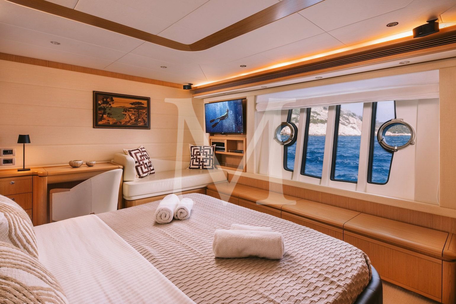 Maybe_not_yacht_charter_ferretti_Master_cabin