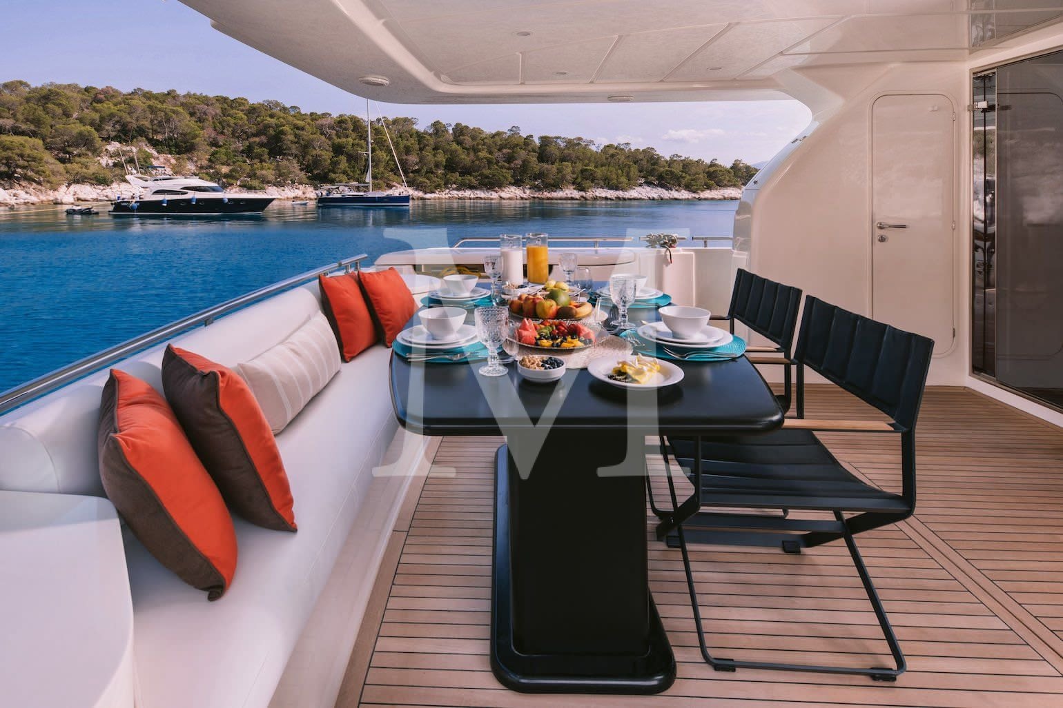 Maybe_not_yacht_charter_ferretti_aft