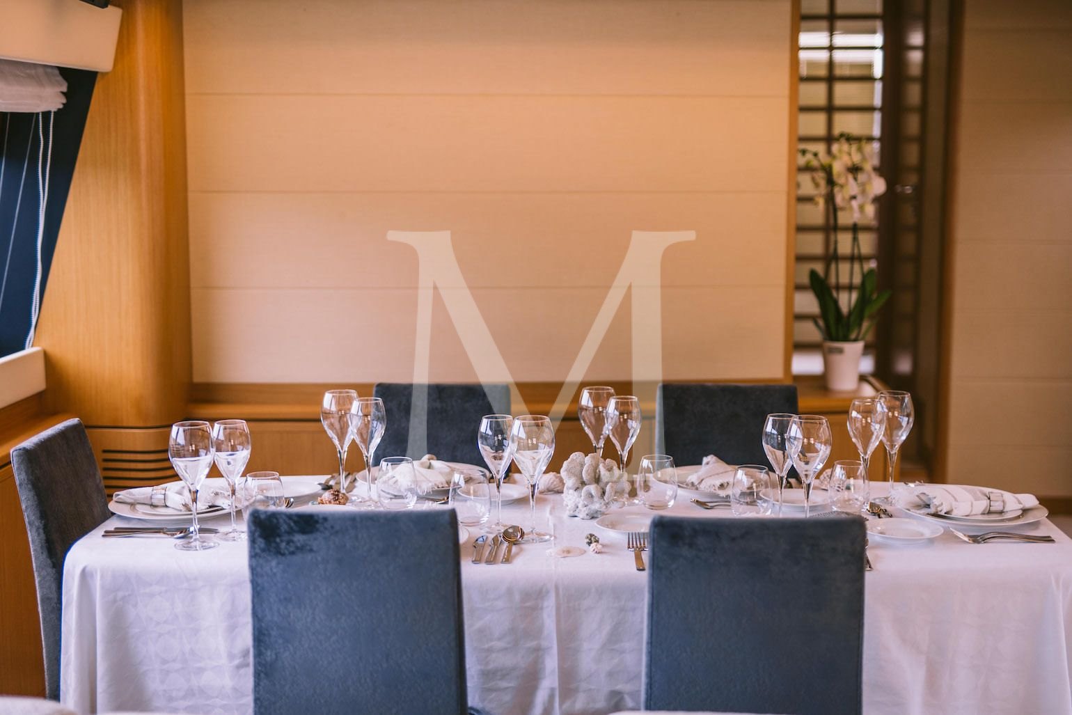Maybe_not_yacht_charter_ferretti_interior_dining