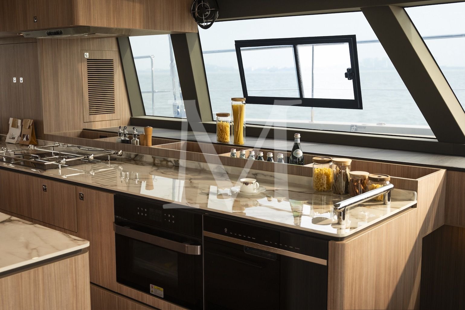 Andare Oltre galley